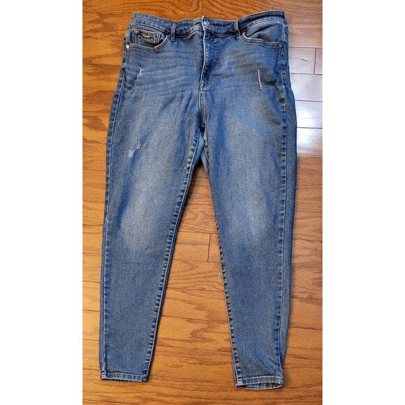 NINE WEST Sz 16 Women's High Rise Perfect Skinny Jeans Stonewashed Distressed - Picture 2 of 13